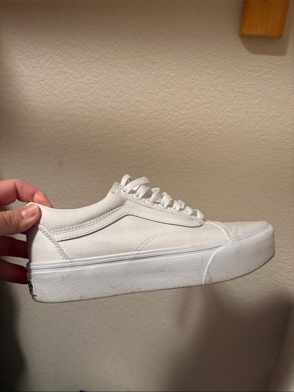 Vans Classic Low Top Sneakers in White